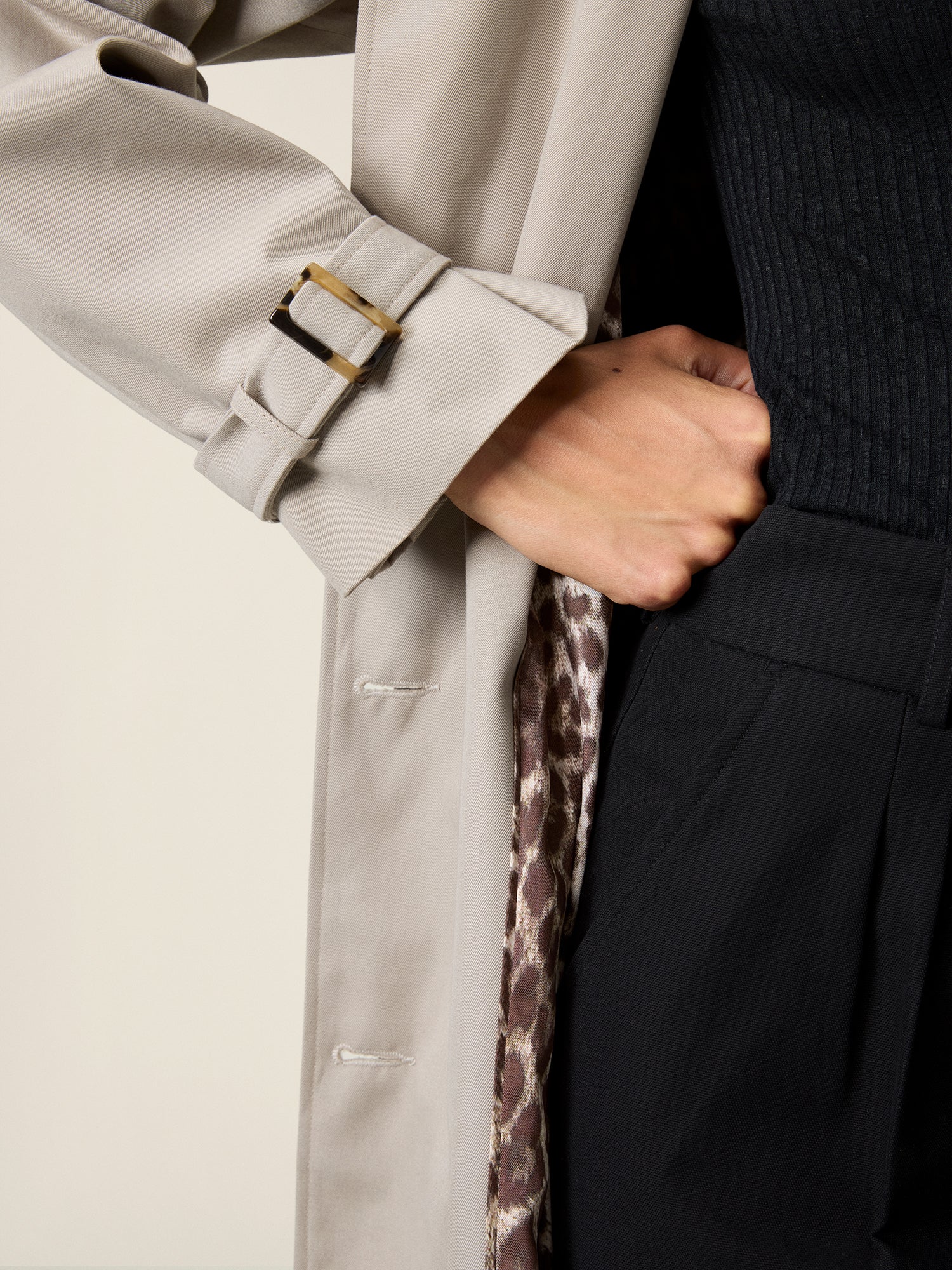 Trench EZRA - Image 8